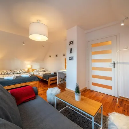 Gabi דירה זקופאנה